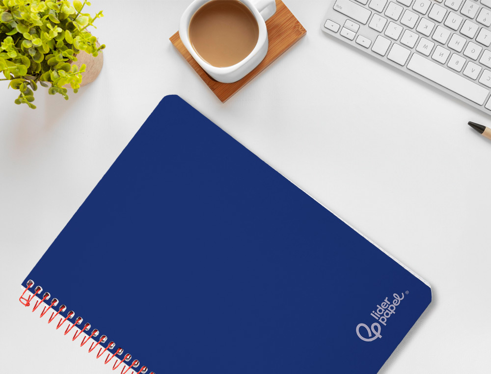 CUADERNO ESPIRAL LIDERPAPEL A4 WITTY TAPA DURA 80H 90GR RAYADO HORIZONTAL CON MARGEN COLOR AZUL OSCURO
