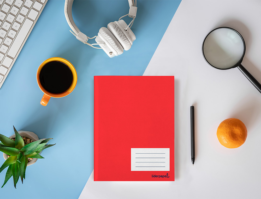 LIBRETA LIDERPAPEL SMART A5 32 HOJAS 60GR CUADRO PAUTADO 2,5MM CON MARGEN
