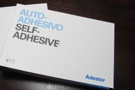 ADESTOR DIGITAL ADHESIVO ESTUCADO COLOR AMARILLO